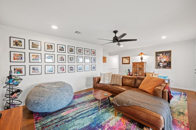 1528 Ben Crenshaw WAY, Austin, TX 78746