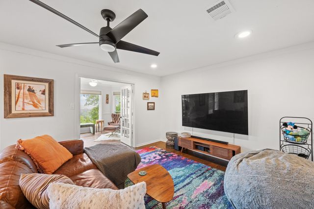 1528 Ben Crenshaw WAY, Austin, TX 78746