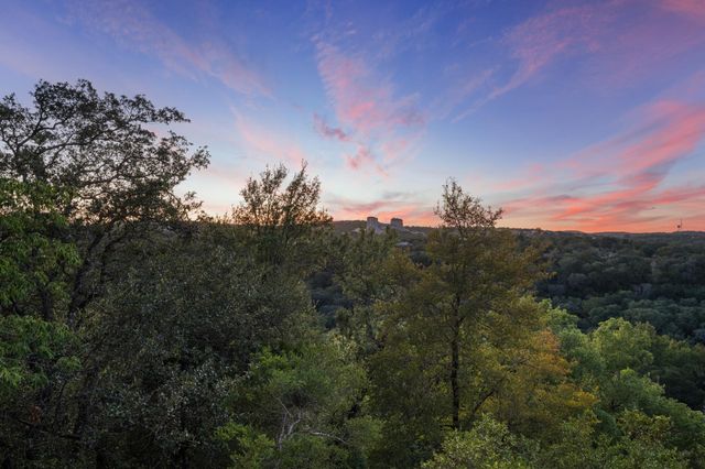 1528 Ben Crenshaw WAY, Austin, TX 78746
