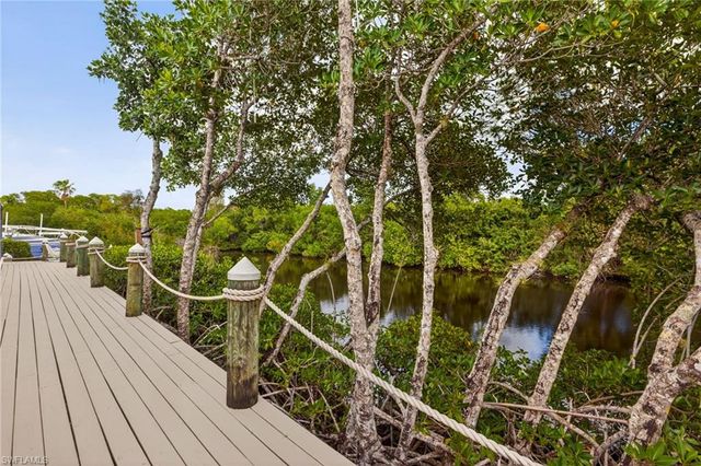 358 Morse PLZ, Fort Myers, FL 33905