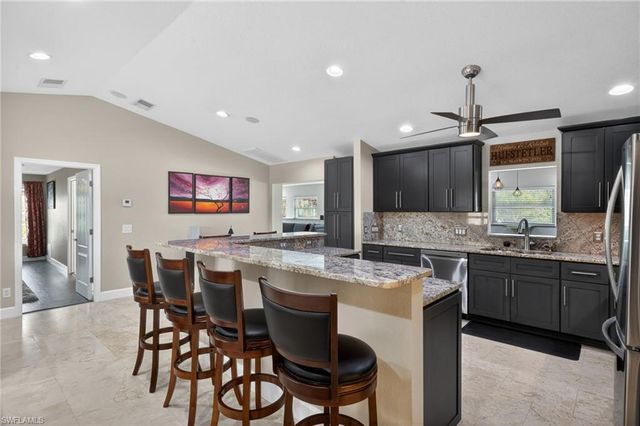 358 Morse PLZ, Fort Myers, FL 33905