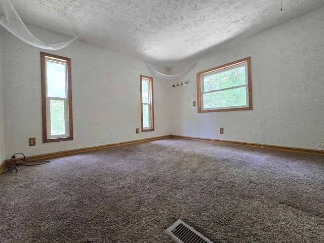 N3275 MOUNTAIN SHADOW LANE, Wautoma, WI 54982