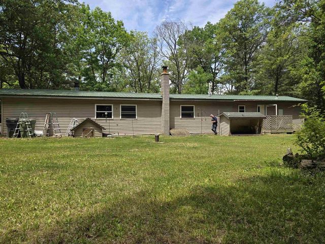 N3275 MOUNTAIN SHADOW LANE, Wautoma, WI 54982