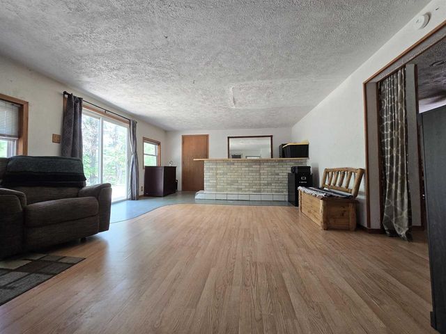 N3275 MOUNTAIN SHADOW LANE, Wautoma, WI 54982