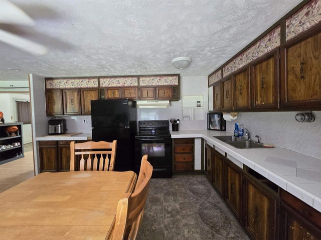 N3275 MOUNTAIN SHADOW LANE, Wautoma, WI 54982