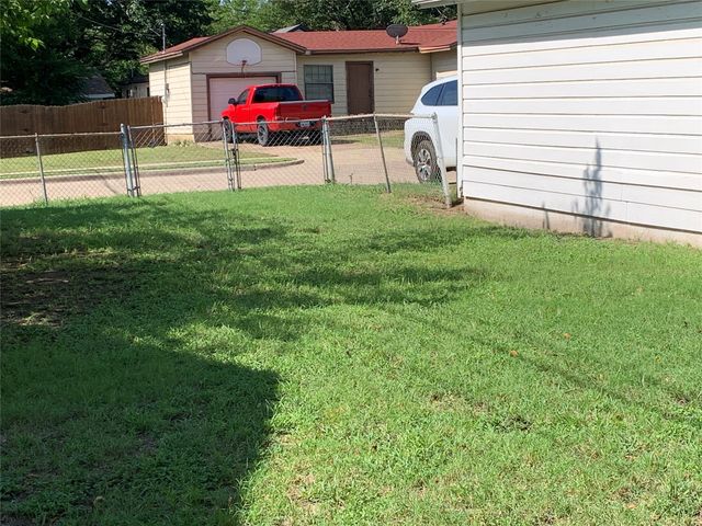 3600 Katrine Street, Haltom City, TX 76117