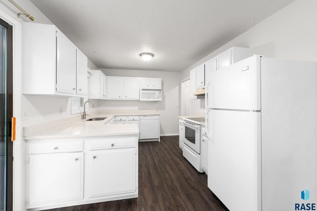 4013 S Drexel Dr Drive, Sioux Falls, SD 57106