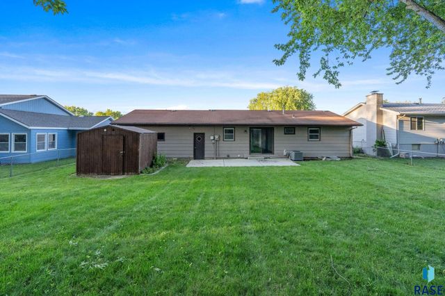 4013 S Drexel Dr Drive, Sioux Falls, SD 57106