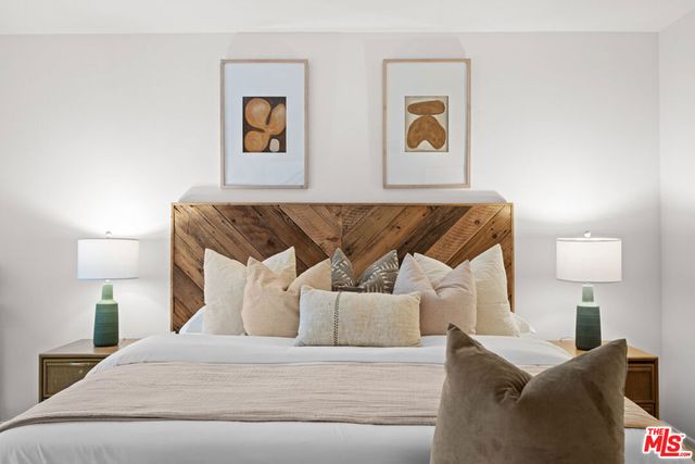 17243 Palisades Circle, Pacific Palisades, CA 90272