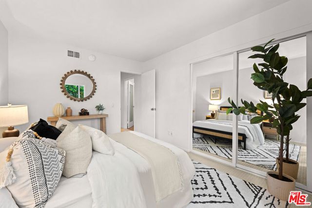 17243 Palisades Circle, Pacific Palisades, CA 90272