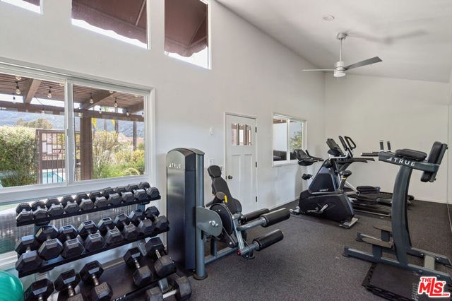 17243 Palisades Circle, Pacific Palisades, CA 90272