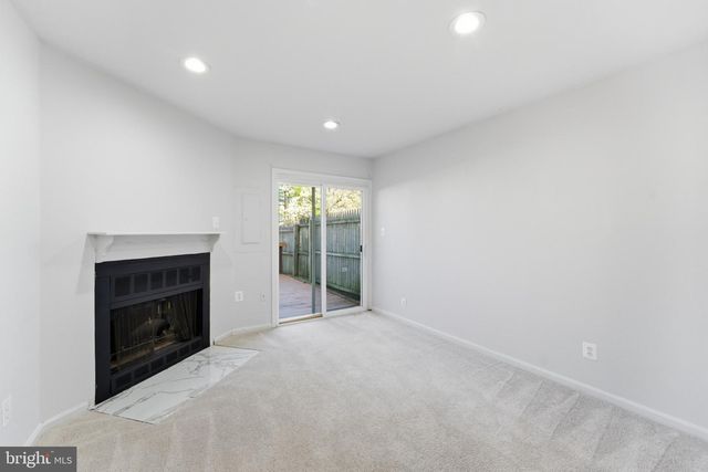 4225 SAUTERNE CT, Chantilly, VA 20151