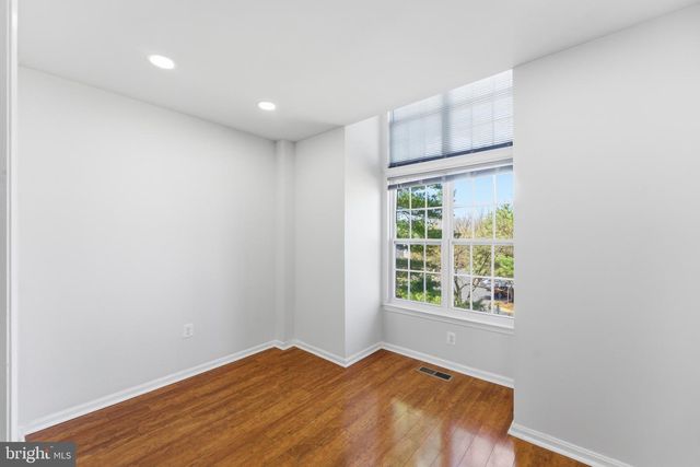 4225 SAUTERNE CT, Chantilly, VA 20151