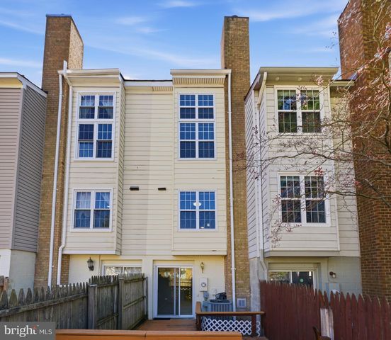 4225 SAUTERNE CT, Chantilly, VA 20151