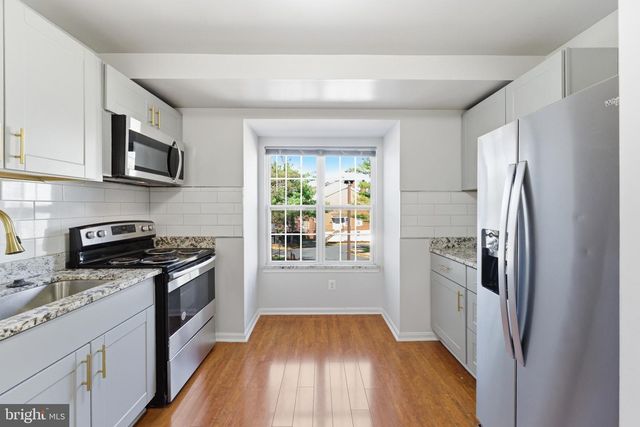 4225 SAUTERNE CT, Chantilly, VA 20151