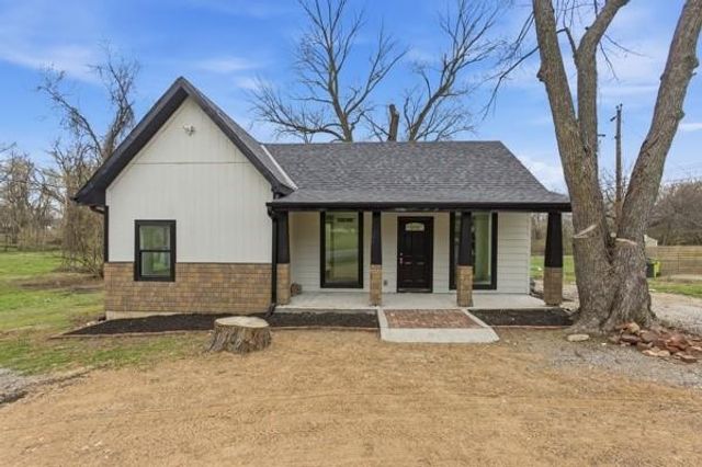 7801 STOVER Lane, Kansas City, KS 66109