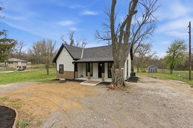 7801 STOVER Lane, Kansas City, KS 66109