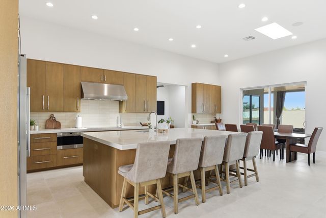 37913 N 14TH Avenue, Phoenix, AZ 85086