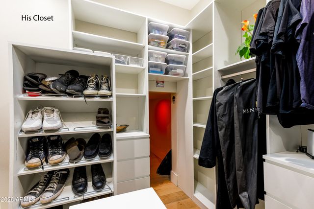 37913 N 14TH Avenue, Phoenix, AZ 85086