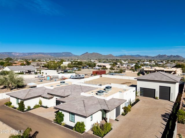 37913 N 14TH Avenue, Phoenix, AZ 85086