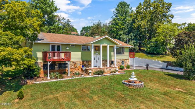 378 White Oak Circle, Kodak, TN 37764