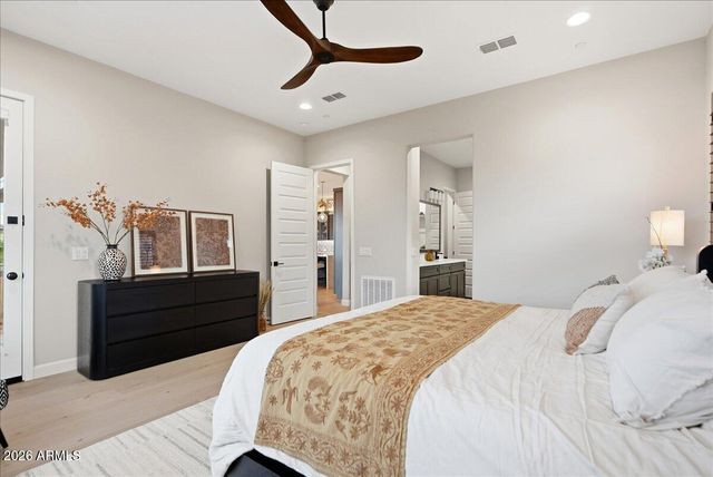 18148 E JUNIPER OAKS Drive, Rio Verde, AZ 85263