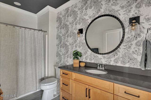 6 Essie Lane, North Greenbush, NY 12180