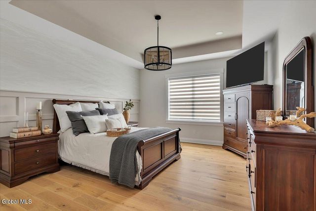 6 Essie Lane, North Greenbush, NY 12180