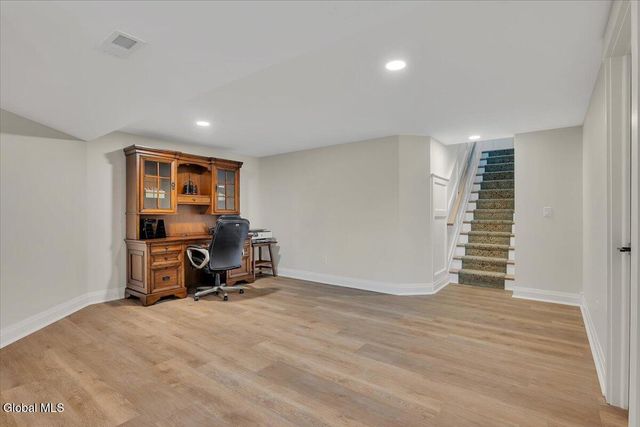 6 Essie Lane, North Greenbush, NY 12180