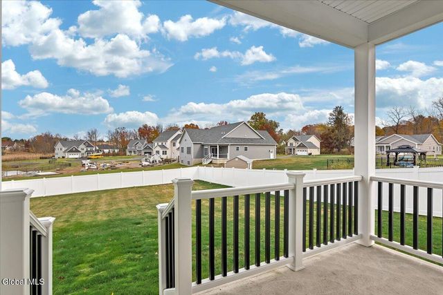 6 Essie Lane, North Greenbush, NY 12180