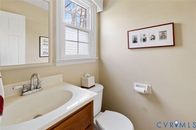 1530 Greenberry Rd, Powhatan, VA 23139