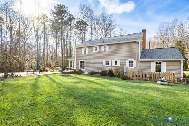 1530 Greenberry Rd, Powhatan, VA 23139