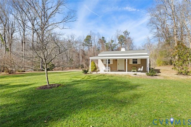 1530 Greenberry Rd, Powhatan, VA 23139