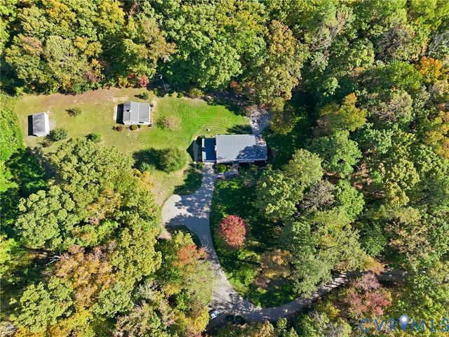 1530 Greenberry Rd, Powhatan, VA 23139