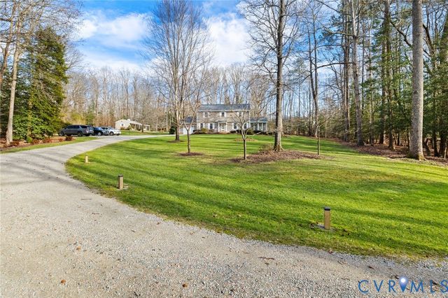 1530 Greenberry Rd, Powhatan, VA 23139