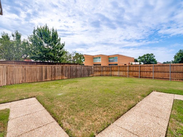 2600 Courtside Lane, Plano, TX 75093