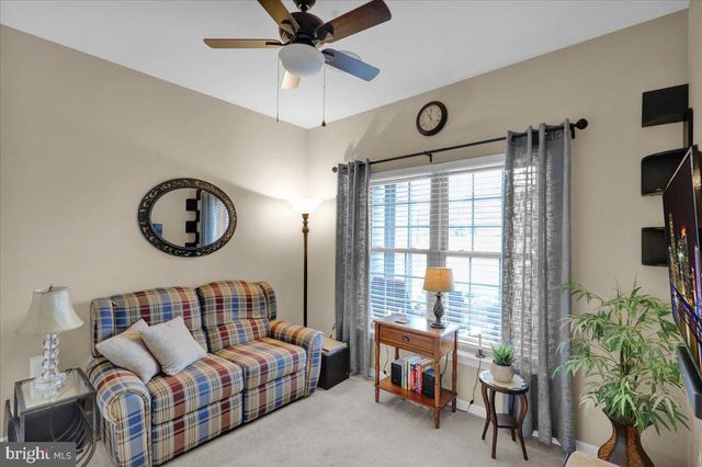 918 LANTERN DR L-0090, Lebanon, PA 17046
