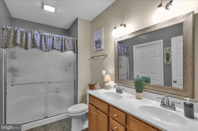 918 LANTERN DR L-0090, Lebanon, PA 17046