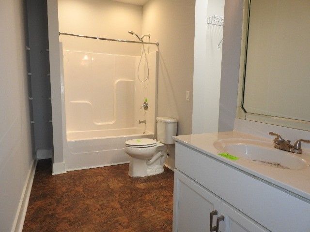 163 Bell Rd Unit 18, Nashville, TN 37217