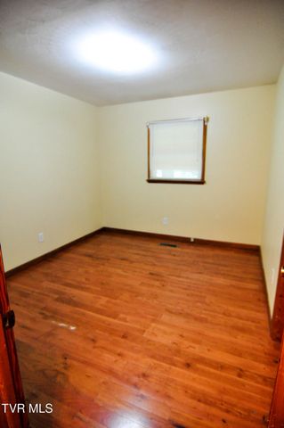 202 West 3rd Avenue, Watauga, TN 37694