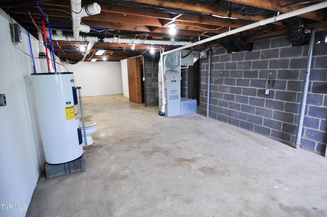 202 West 3rd Avenue, Watauga, TN 37694