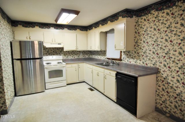 202 West 3rd Avenue, Watauga, TN 37694