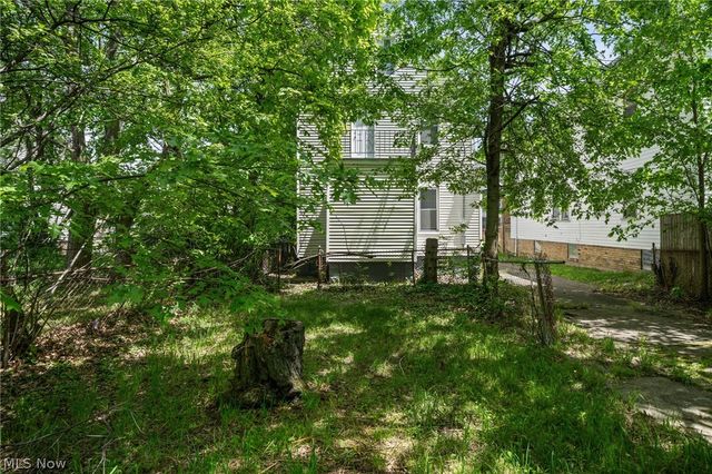 1714 Cliffview Road, Cleveland, OH 44112