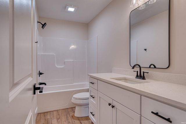 19115 Braeburn Drive, Evansville, IN 47725