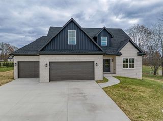 19115 Braeburn Drive, Evansville, IN 47725