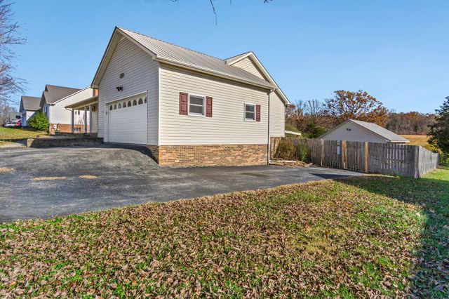 2960 West Haven Dr, Cookeville, TN 38501