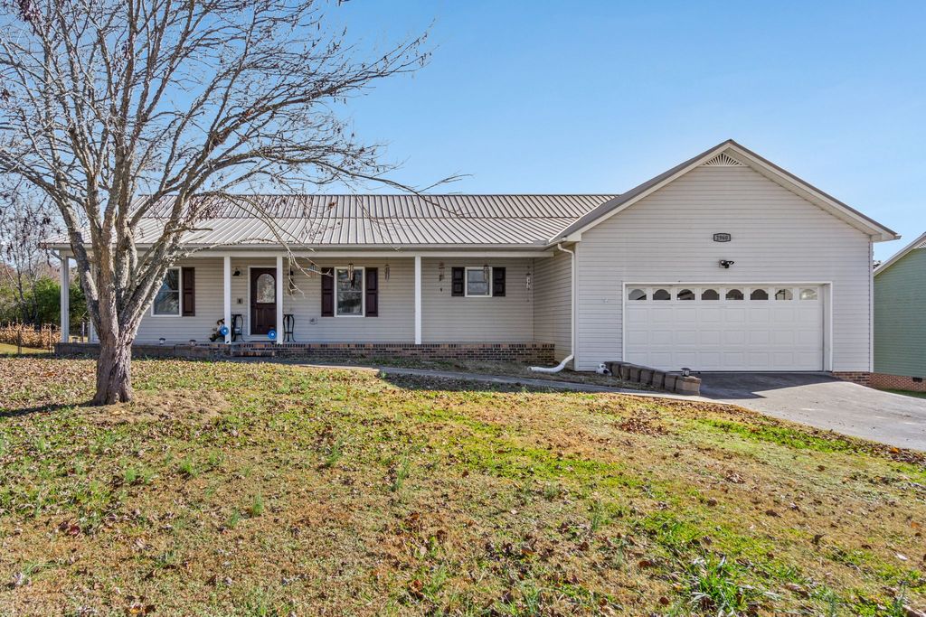 2960 West Haven Dr, Cookeville, TN 38501