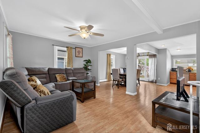 2 Lillian Terrace, Woodbridge Proper, NJ 07095