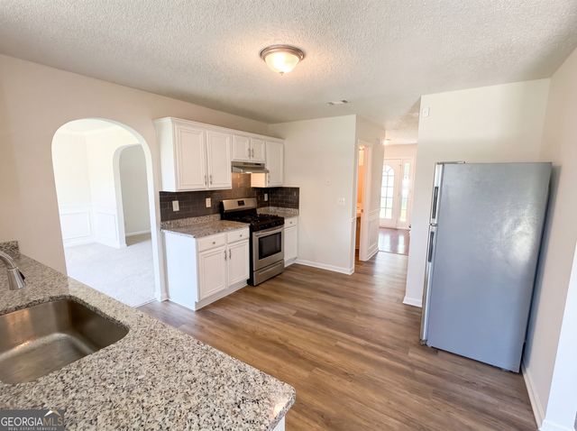 1774 Wood Stork Drive, Hampton, GA 30228