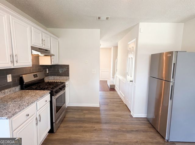 1774 Wood Stork Drive, Hampton, GA 30228
